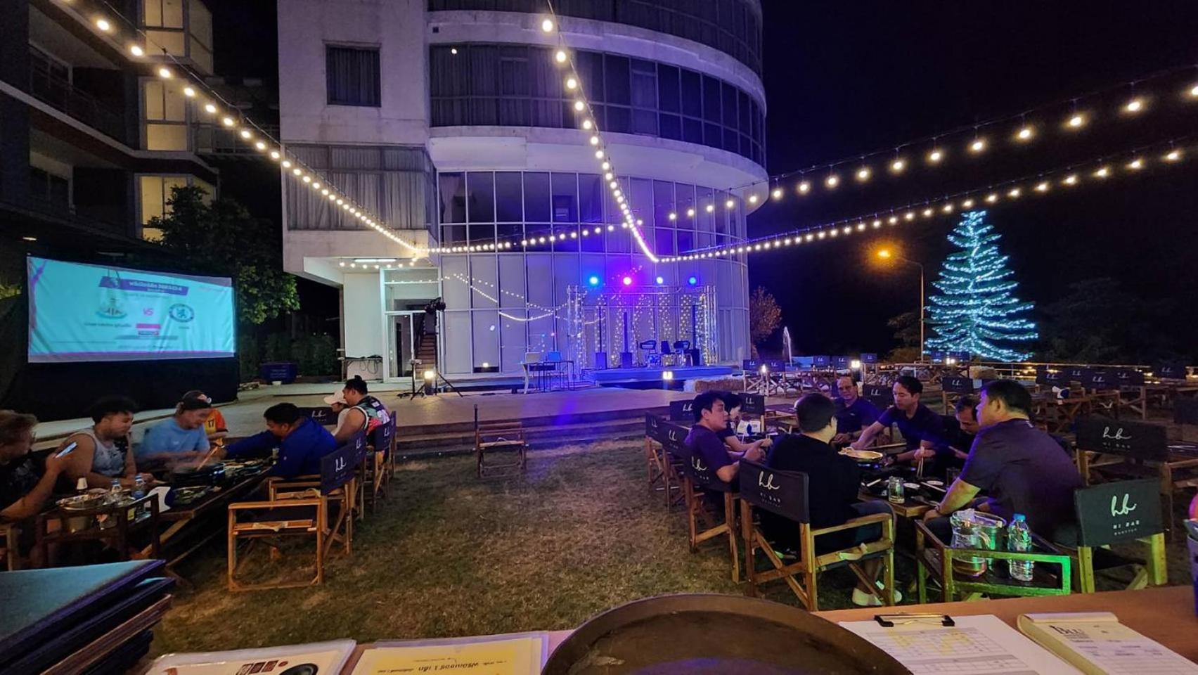 Blu Hotel Nakhon Phanom Exterior photo