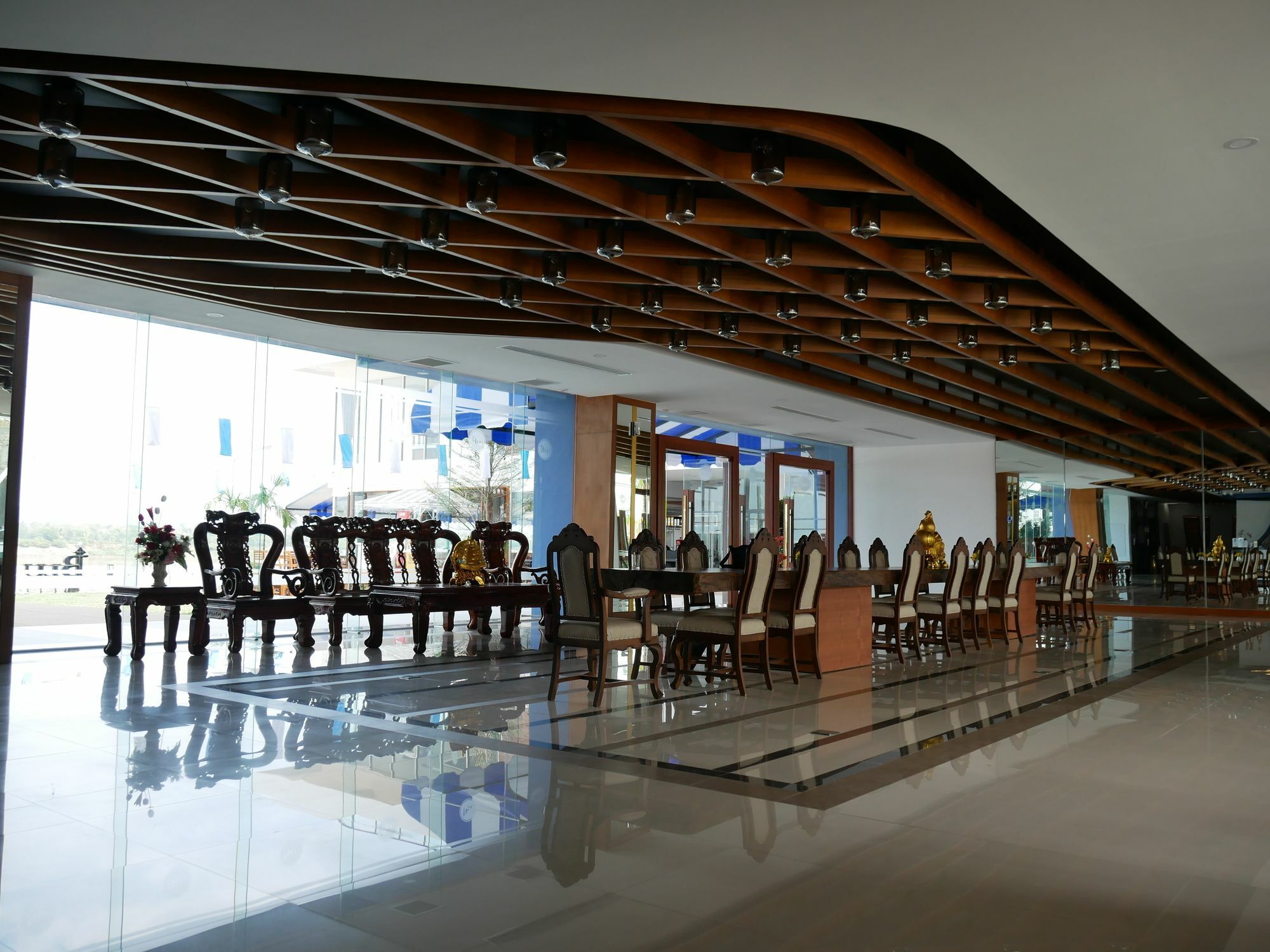 Blu Hotel Nakhon Phanom Exterior photo