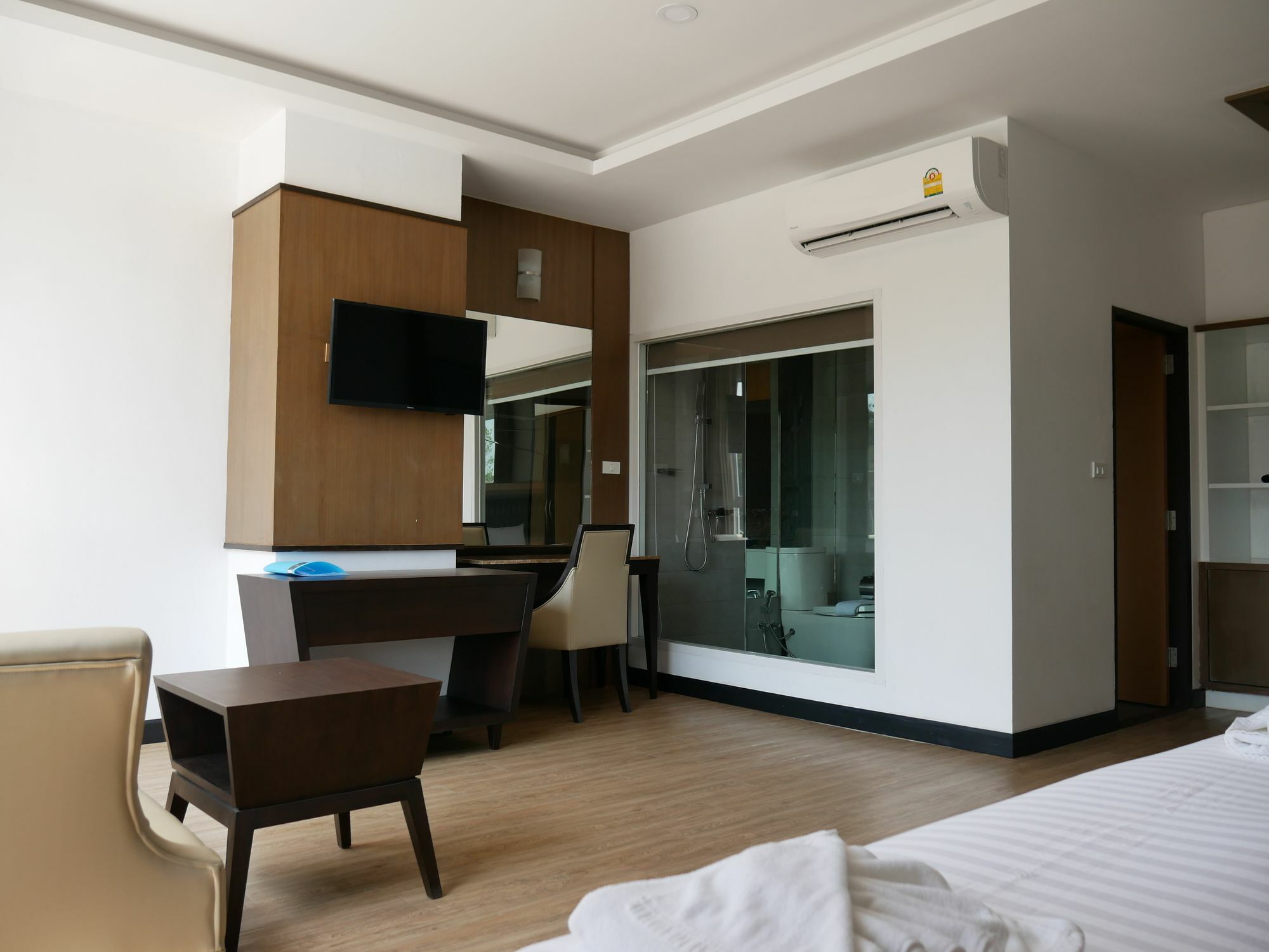 Blu Hotel Nakhon Phanom Exterior photo
